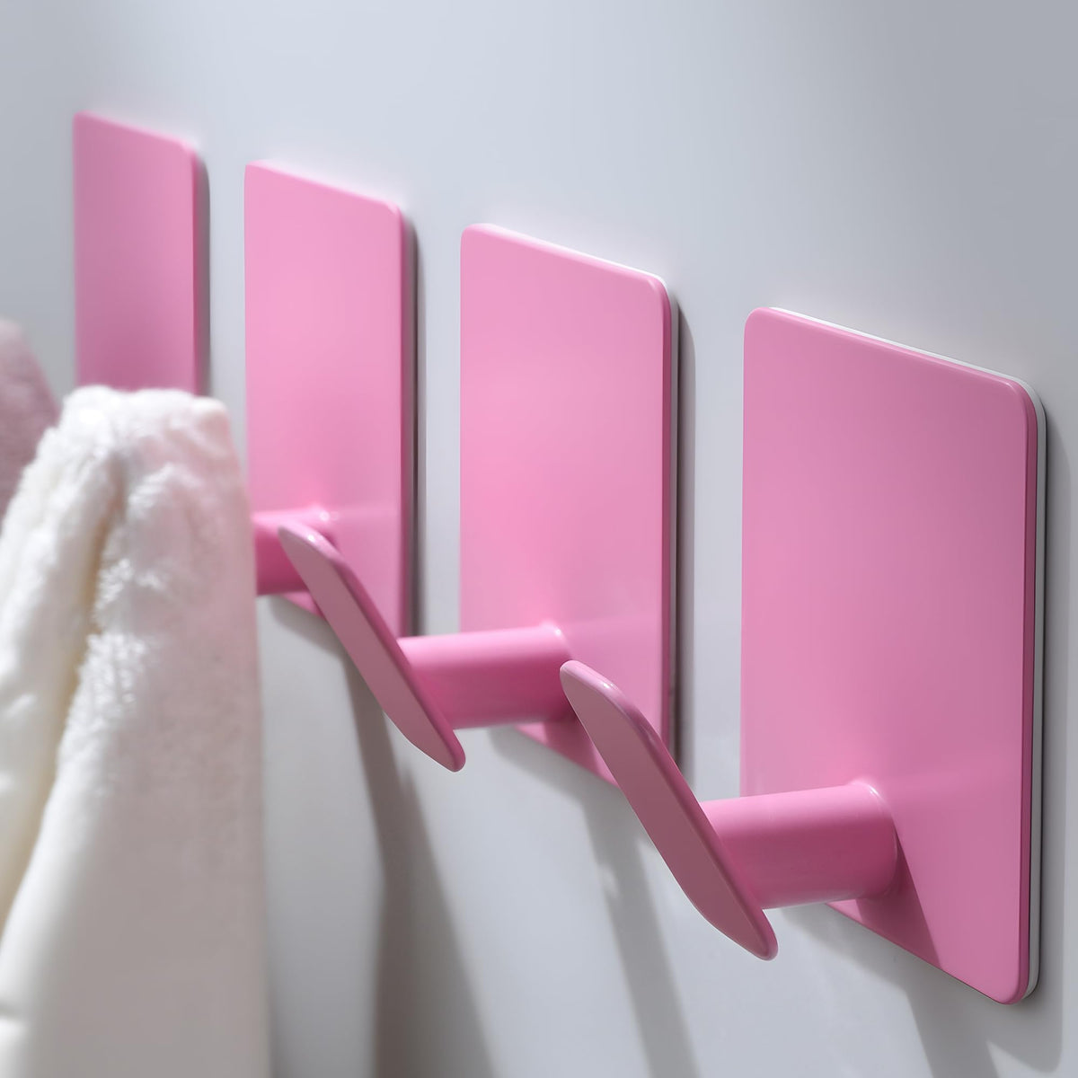 DELITON 26lb Heavy Duty Adhesive Towel Hooks, No-Damage 4 Pack Matte Black