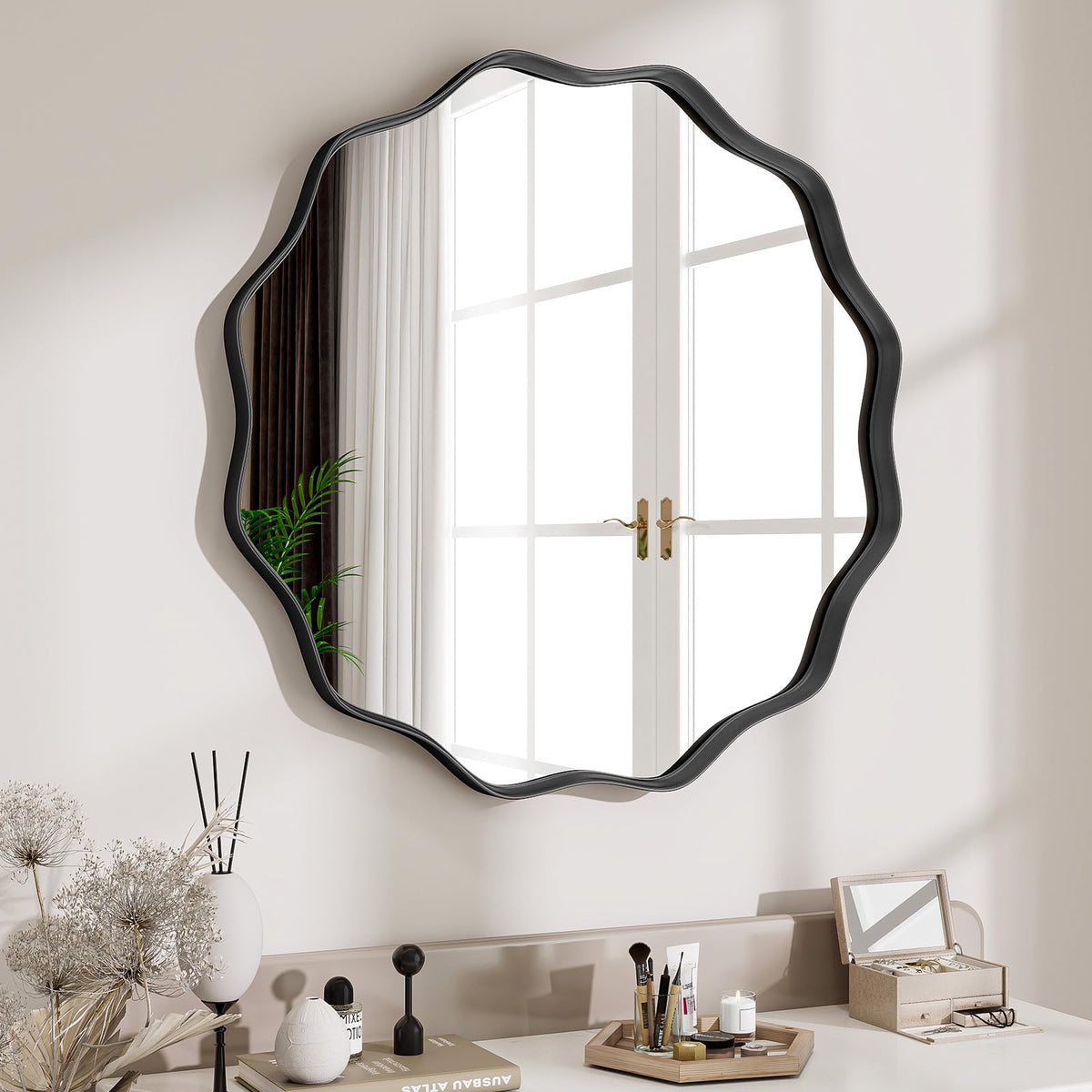 Wavy Round Mirror, 30" Scalloped Metal Frame Gold Circle Mirror