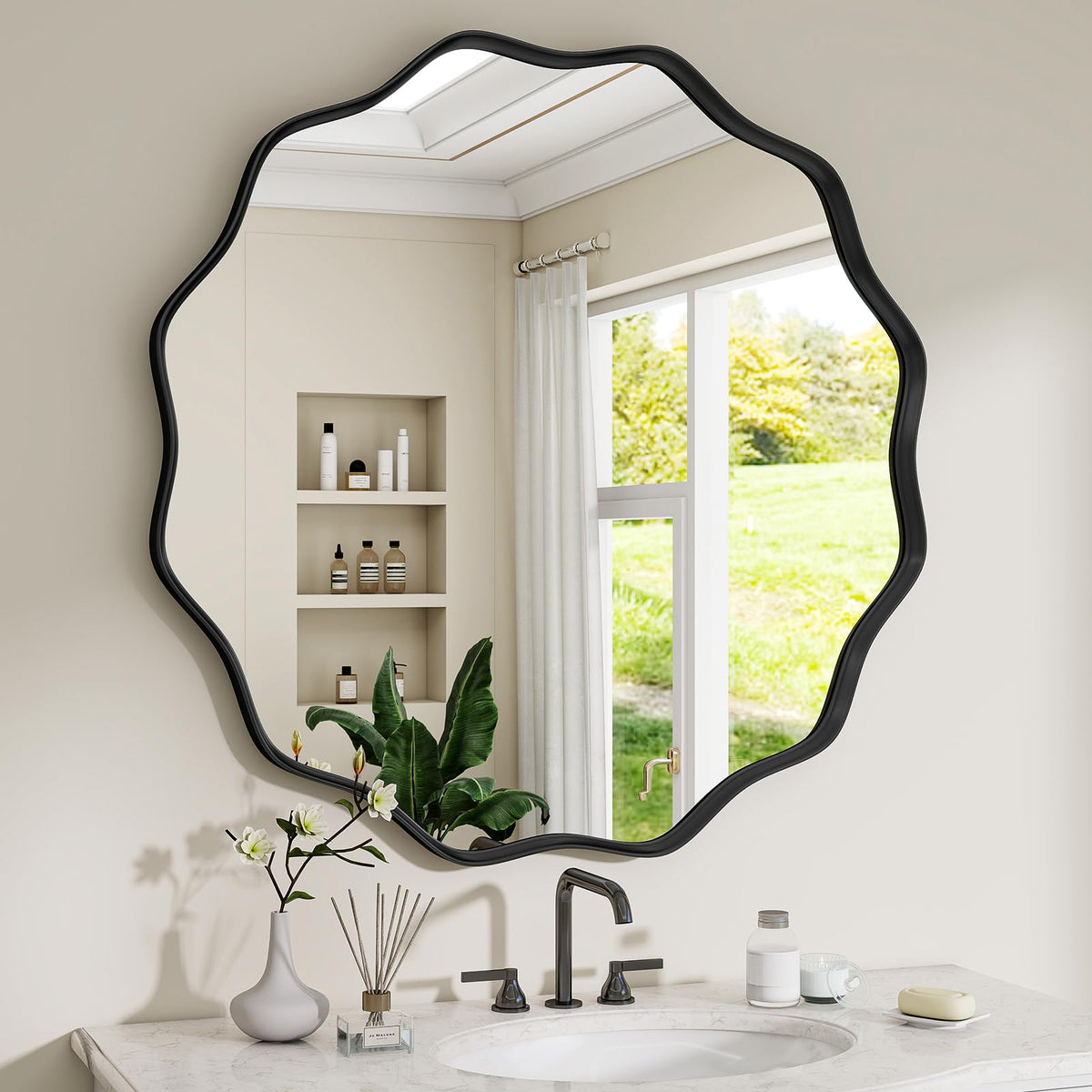 Wavy Round Mirror, 30" Scalloped Metal Frame Gold Circle Mirror