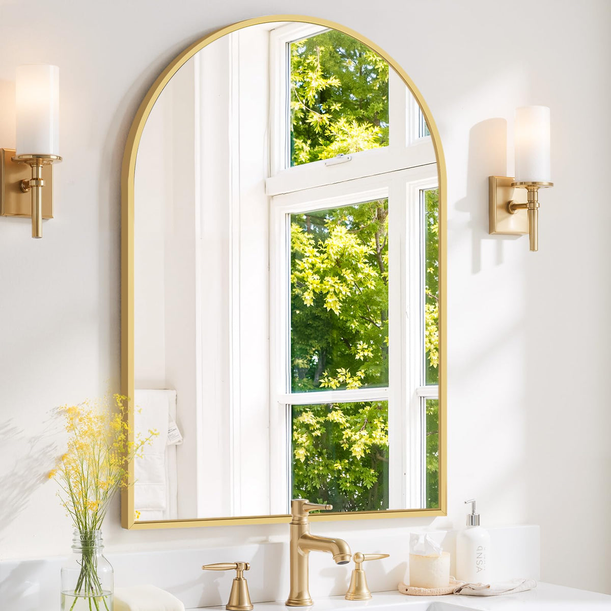 Round Wall Mirror 30 Inch Gold Vanity Mirror with Metal Frame